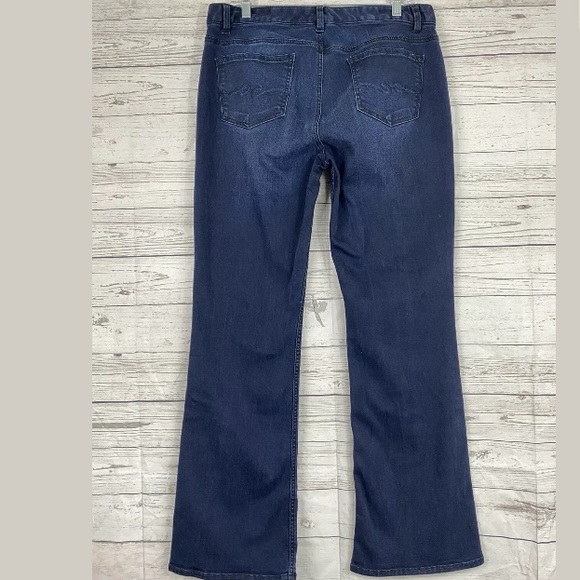 Tommy HIlfiger curve bootcut denim indigo jeans👖 - Picture 4 of 8